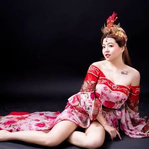 Meet your Posher, Jaye